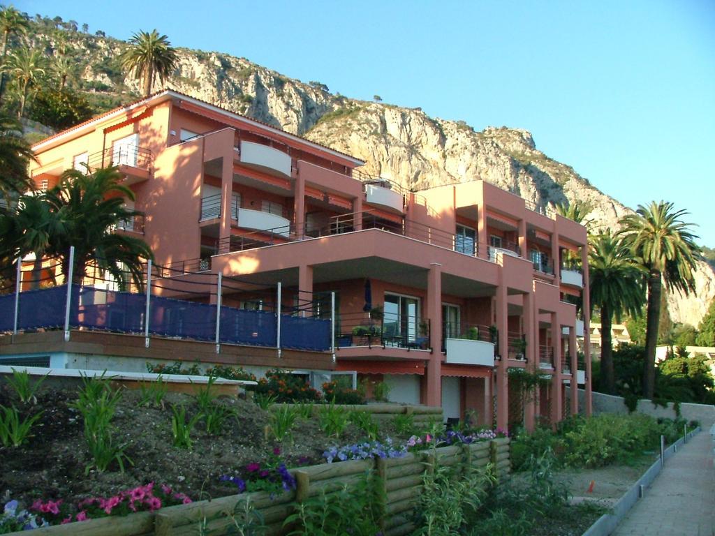 Appartement Au Chateau Vallaya 芒通 外观 照片